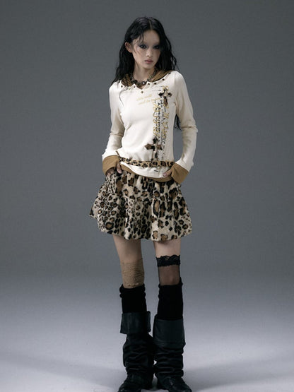 Beige Fake Two-Piece V-Neck Top with Cross Applique