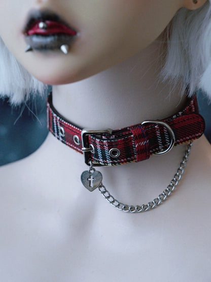 Red&Green Gothic Cross Decorated Heart And Chain Pendant Plaid Choker