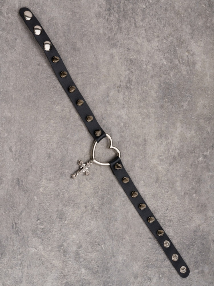 Black Gothic Cross Pendant Studs Design Heart Choker