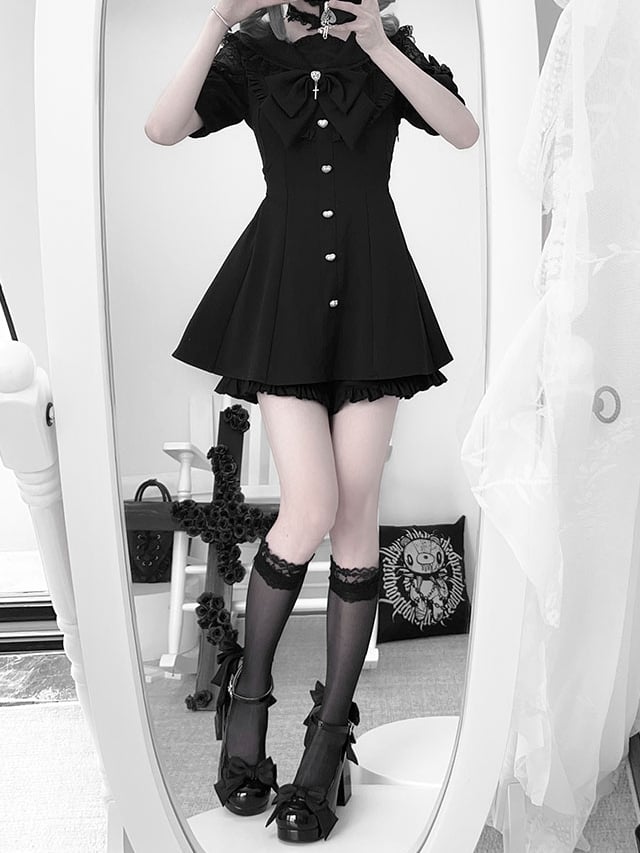 Black Jirai Kei Set - Sailer Collar Sweetheart Buttons Short Sleeves Top + Shorts + Bow Tie