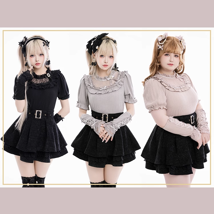 Jirai Kei Bowknots and Beads Decorated Illusion Neckline Gray Blouse with Free Armwear