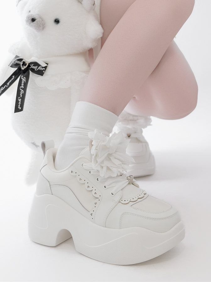 White Jirai Kei Detachable Bowknot Lace Trim Front Lace-up Ties Sneakers