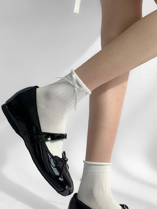 All White/White&Black Bowknot Detail Rolled-Trim Socks