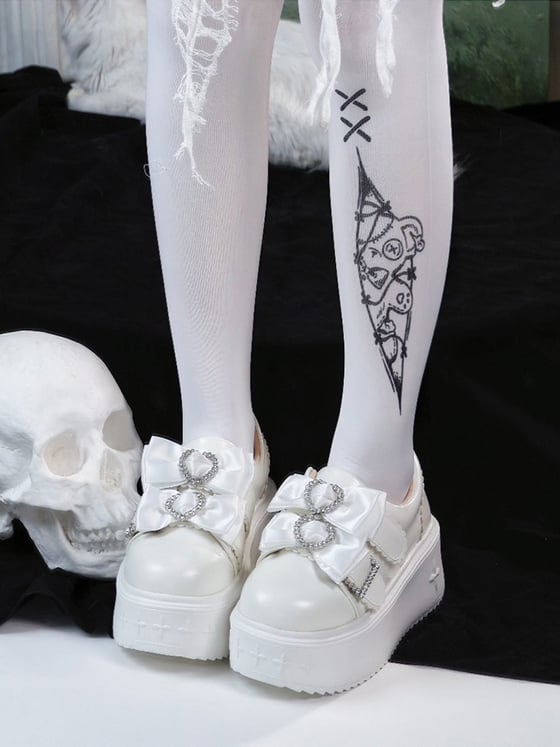 Regular/Thicken Version Rhinestone Heart Decor Bow Details & Slip-in Fit Design PU White Platform Shoes in Jirai Kei