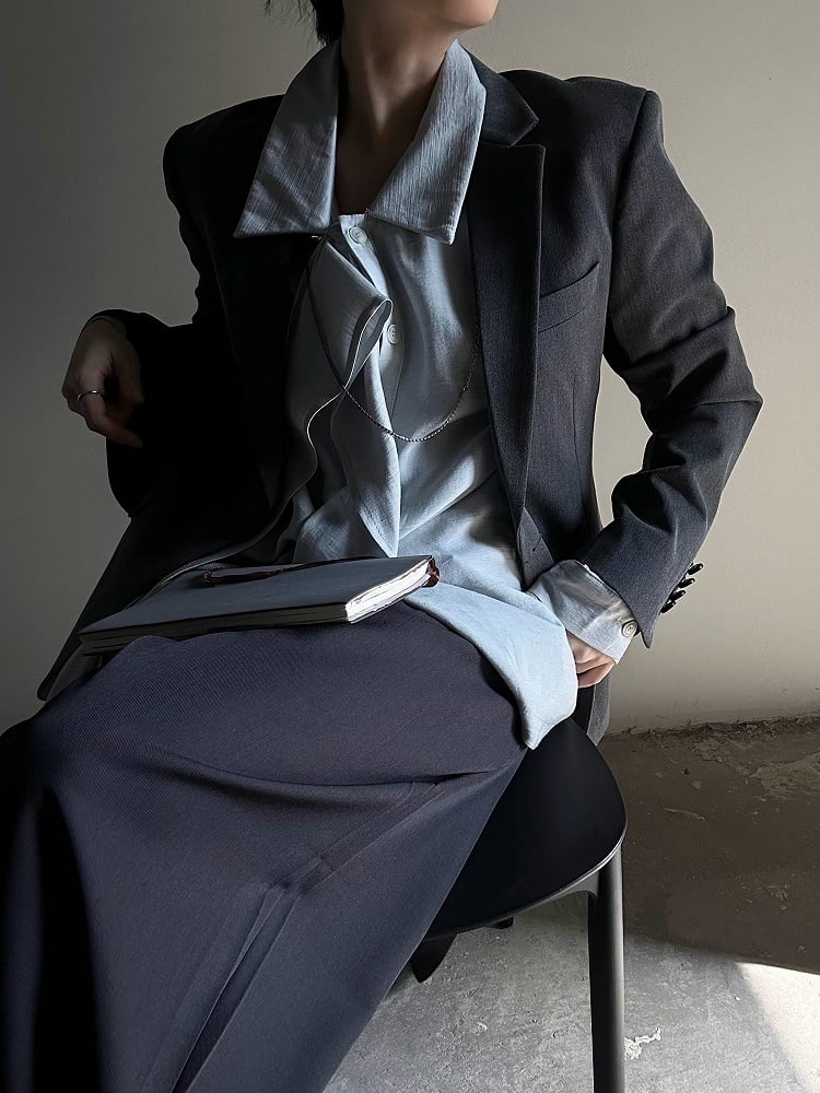 Ouji Lolita Light Blue Retro Pointed Collar Shirt with Long Draping Ribbon & Button Cuff