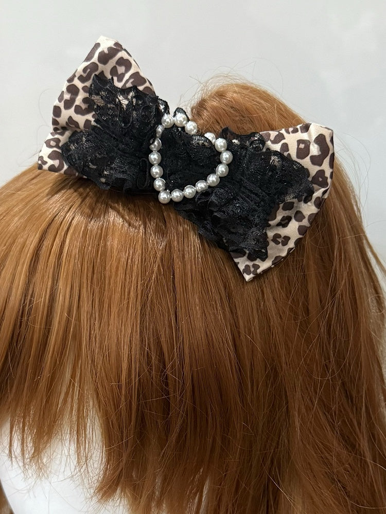 Pink/Black Beaded Heart Decorated Leopard Pattern Bowknot Hairclip