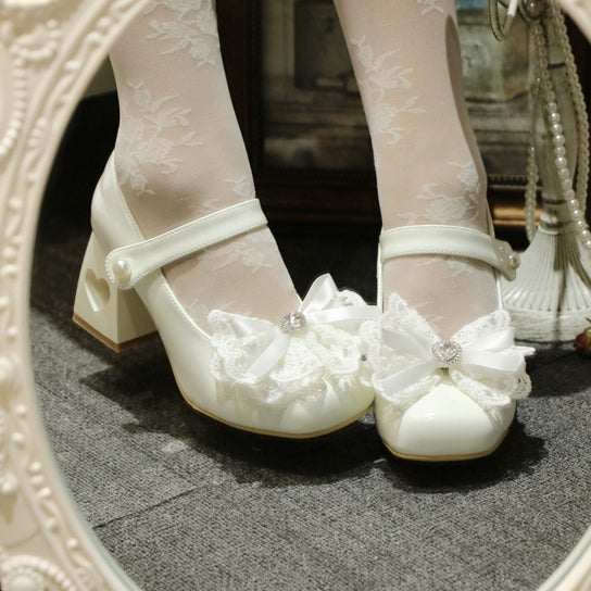 Heart-shaped Hollowed Heel White Elegant Mary Janes with Lace Bowknot Clips