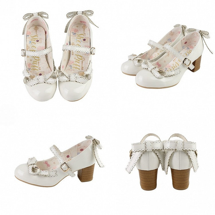 White Heart Decorated Bow at Top Mary Janes