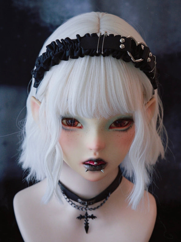 Black Ruffle Trim Buckle Decorated Pins Details With Heart Design KC