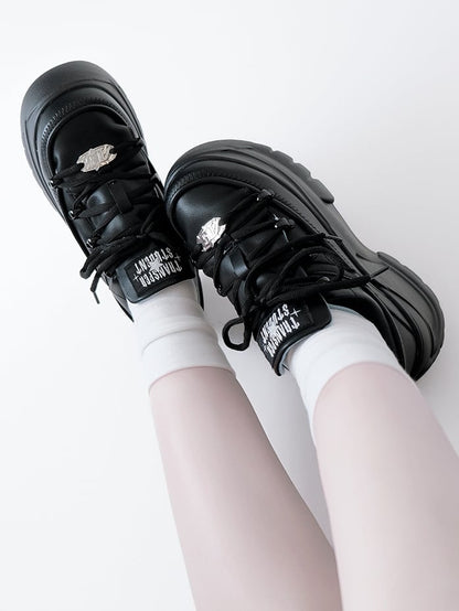 PU Mattend Black Jirai Kei Platform Sneakers with Lace-Up Design