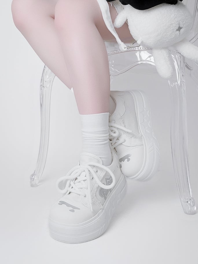 Letter Print, Raw Hem Details & Secure Lace Closure White Platforms in Otaku Style