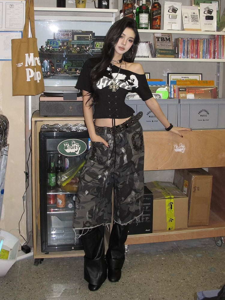 Black / White Asymmetrical Neckline T-Shirt with Lace-up Waist