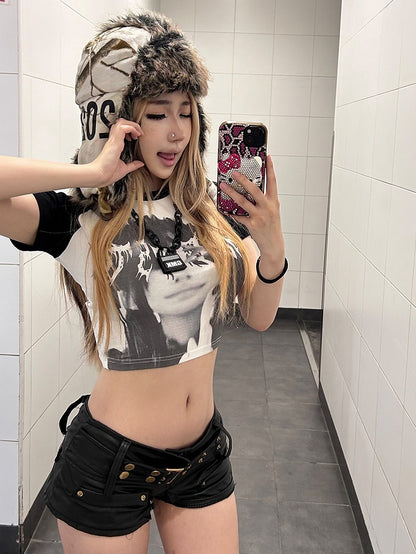 Black Emo Punk Graphic T-shirt