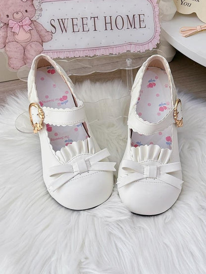 Bow Accents, Ruffles Trim & Scalloped Hem Closure PU White Round Toe Mid Heels in Sweet Lolita