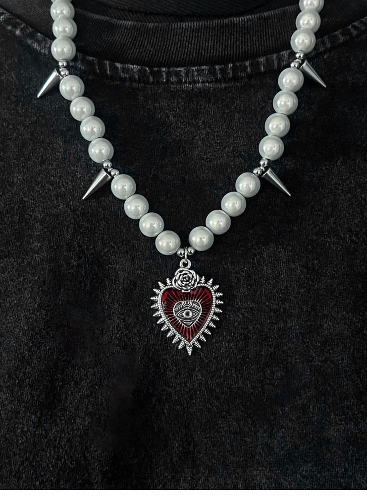 Red Heart-shaped Pendant Studded Beaded Necklace