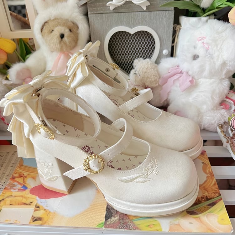 White Satin Detachable Bowknot Lily of the Valley Embroidery Middle Heels Mary Janes