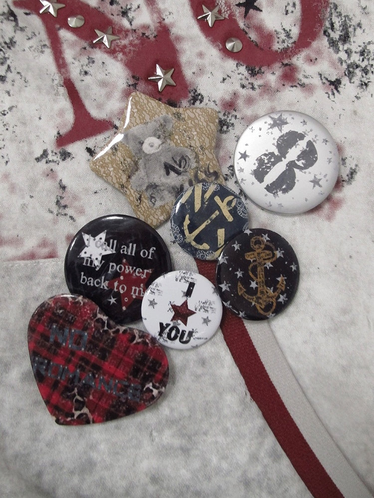 Punk Rock Distressed Design Graphic/Metal Badge Set