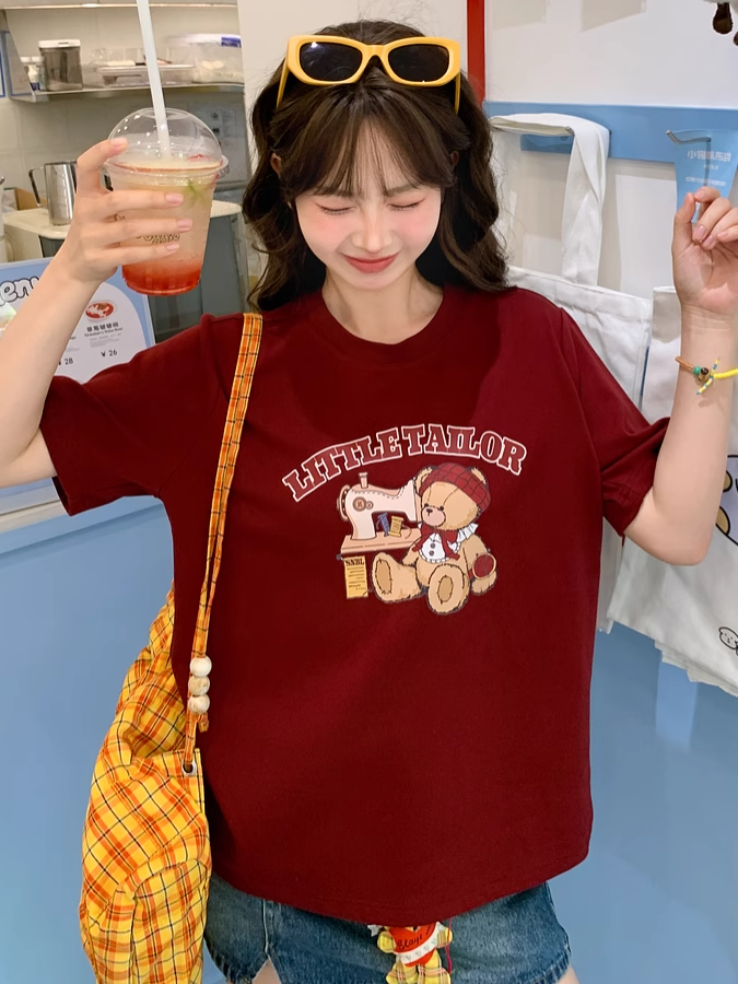 Cartoon Bear Print Wine Red Round Neck Loose T-shirt