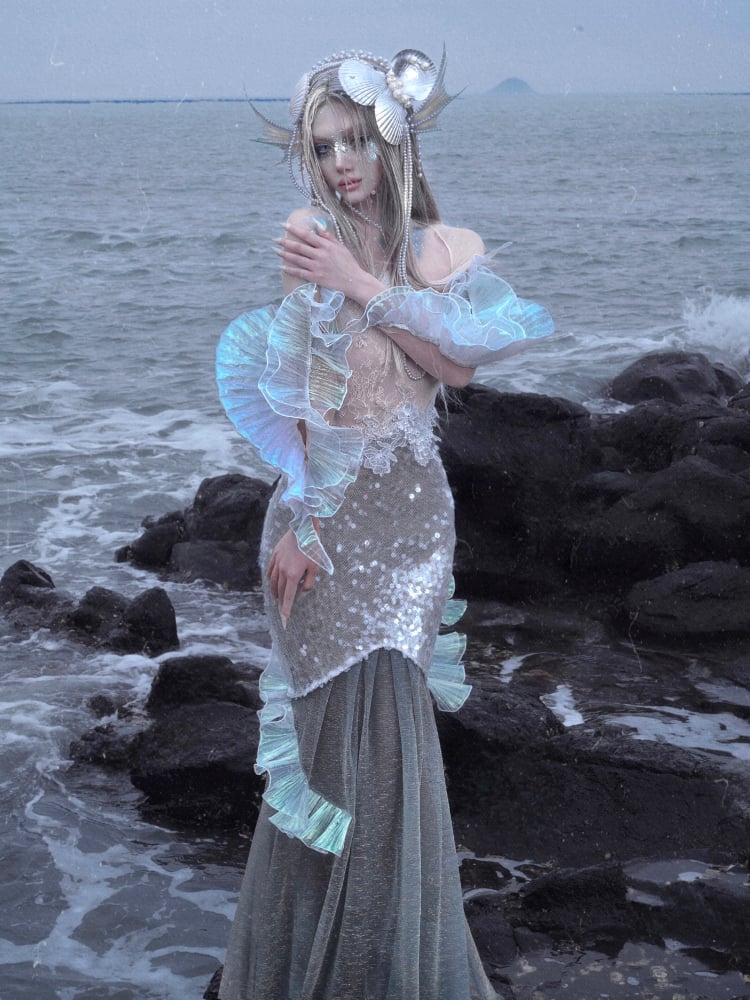 Caudal Fin-shaped Cascading Ruffle Design Sheer Nude Tulle Shrug