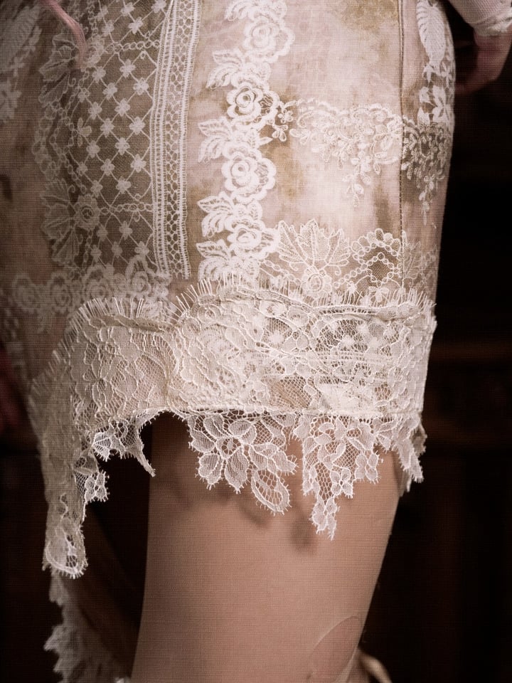 Lace and Pink Bow Accents Heart-shaped Cutout Side Skirt