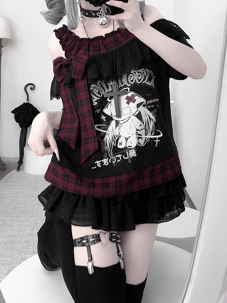 Yami Kawaii Angel Kitten Print Off-the-shoulder Neckline Black and Red Plaid T-Shirt