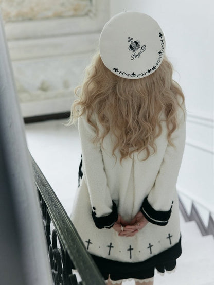 Heart-shaped Pockets White Woolen Coat with Black Embroidery Detail