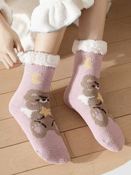 7 Options Cartoon Bear Winter Socks