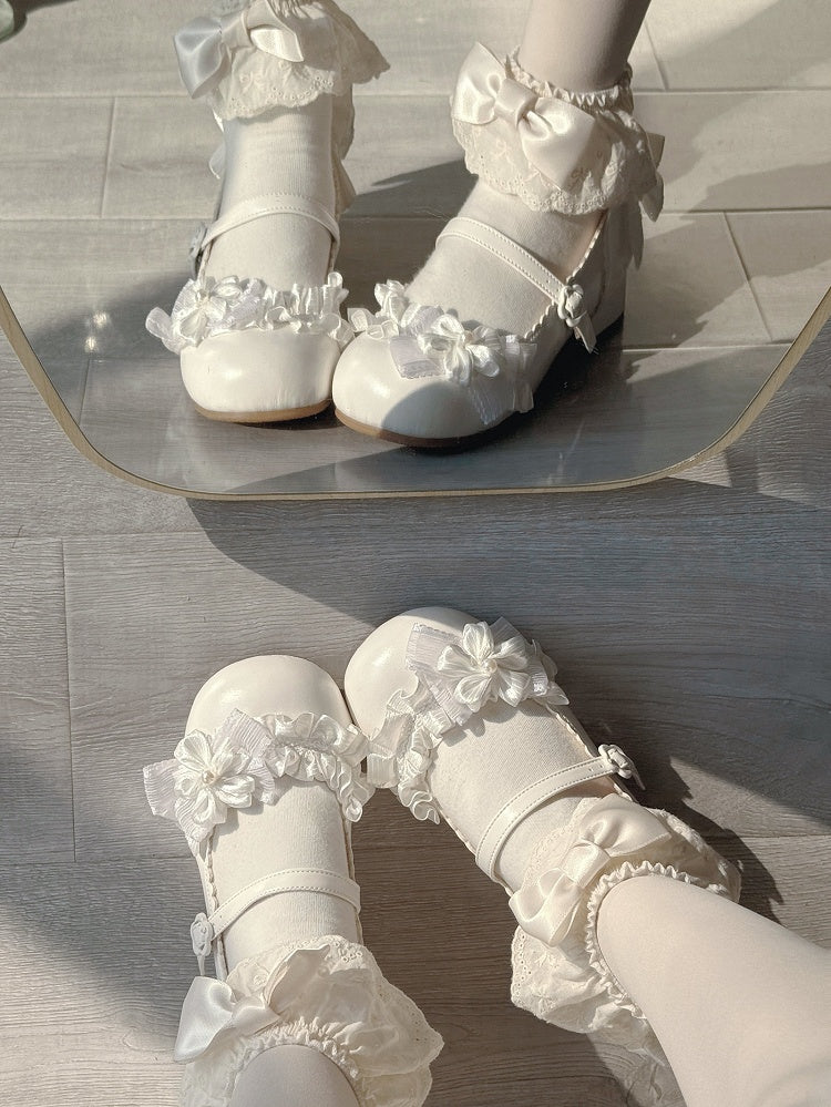Flower-Shaped Buckle & Bow Accents PU Creamy White Cherry Blossom Themed Low-heel Mary Janes in Sweet Lolita