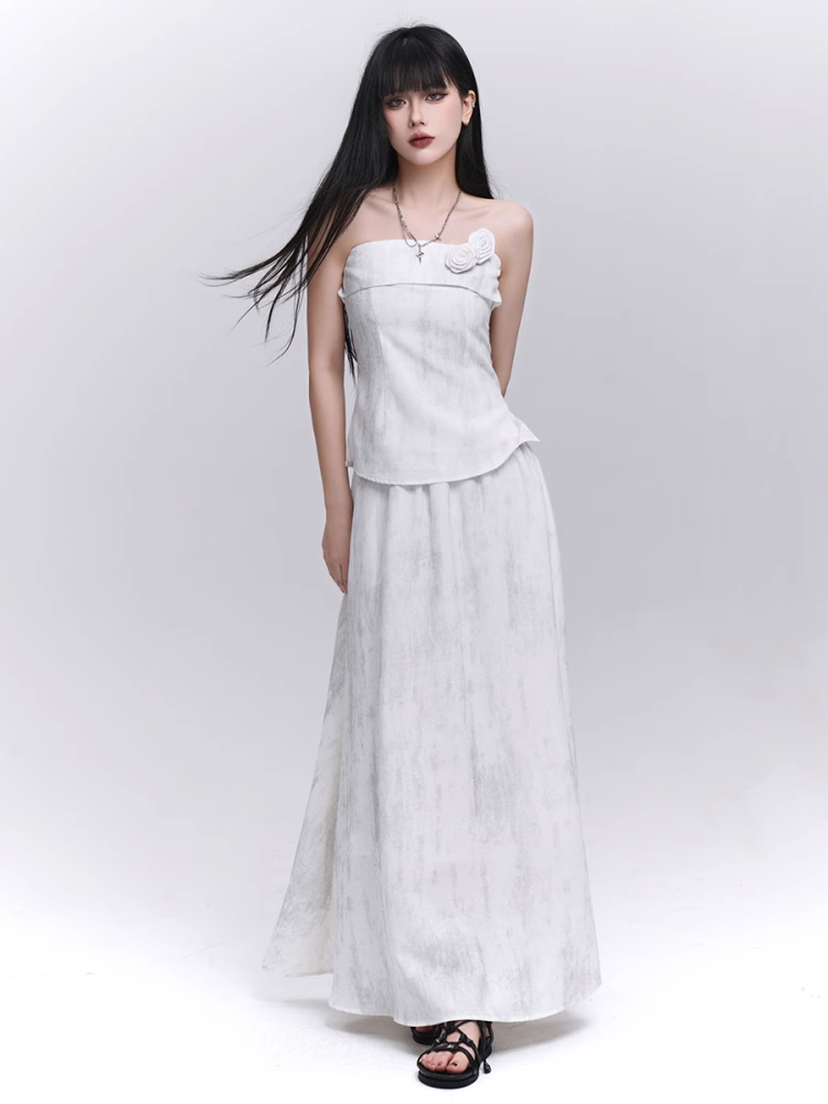 Off-white Floral Embellished Strapless Top / Elastic Waist Skirt