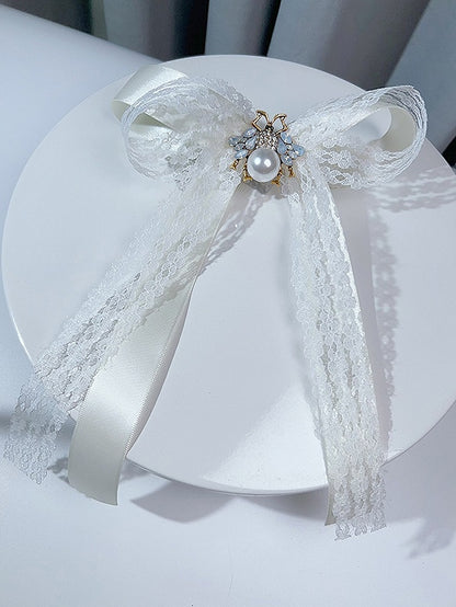 White Rhinestone And Beaded Decorated Bee Design Bowknot Brooch