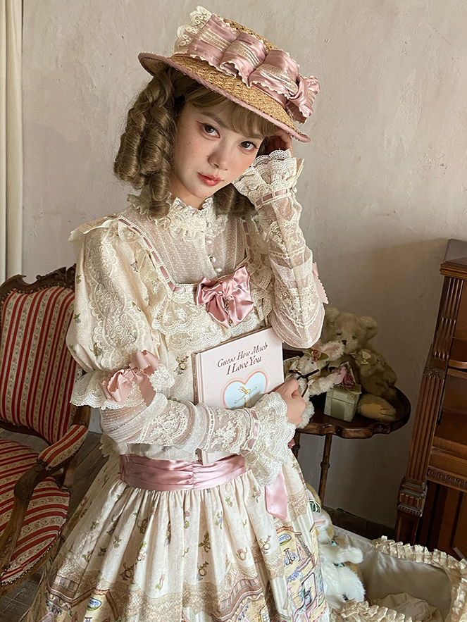 Cream-colored Ruffle Neckline Sweet Lolita Dress with Fairytale Town Print and Lace Trim