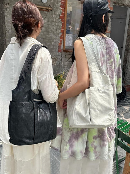 Black Large Capacity Single-Shoulder Tote Bag With Triple Pocket Design