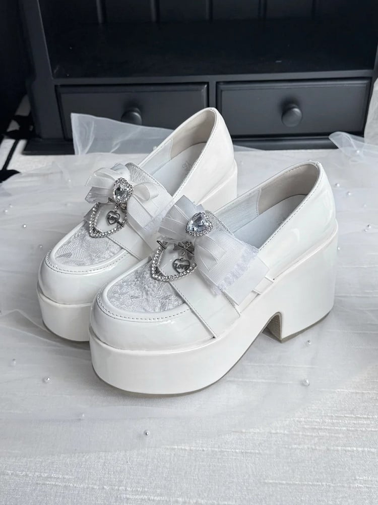 Jirai Kei White Platform Slip-Ons: 9.5cm Block Heel with Round Toe, Bow & Heart Rhinestone