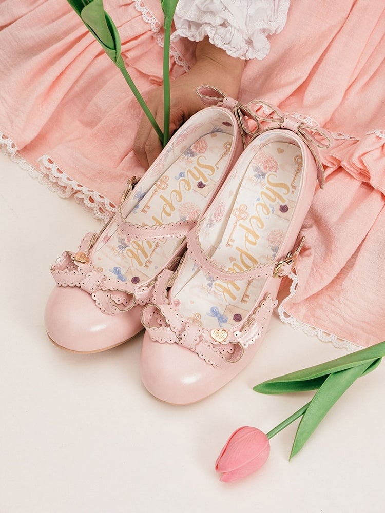 Pink Heart Decorated Bow at Top Mary Janes