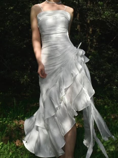 White Vintage Floral Wedding Dress Asymmetrical Hem Prom Gown