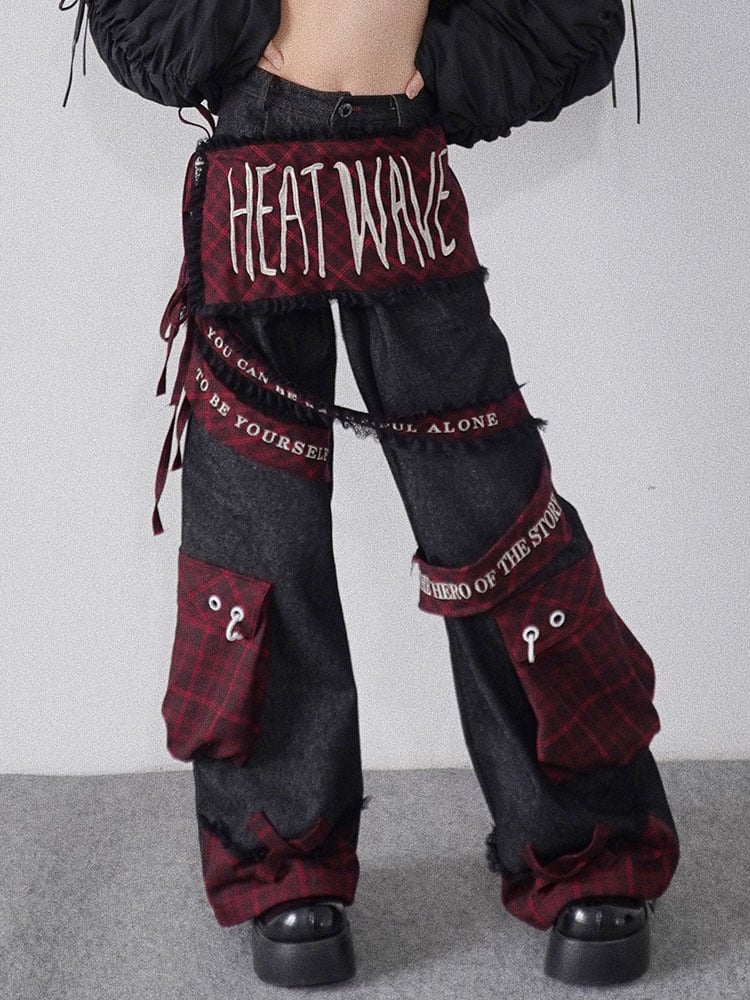 Letters Embroidery Black Punk Cargo Jeans with Plaid Pockets