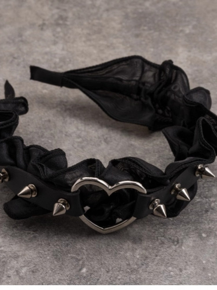 Black Gothic Ruffle Trim Decorated Studs With Heart Design KC