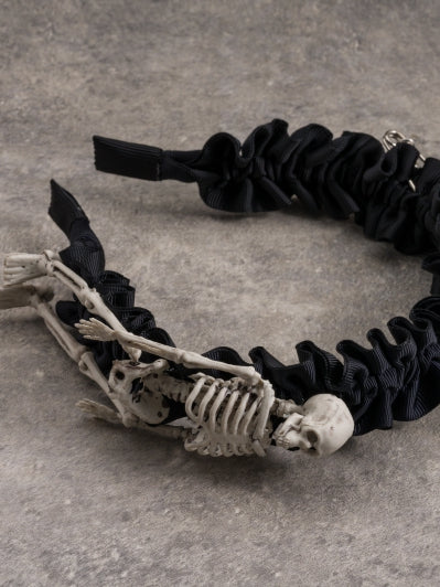 Black Ruffle Trim With Skull And Pins Design KC