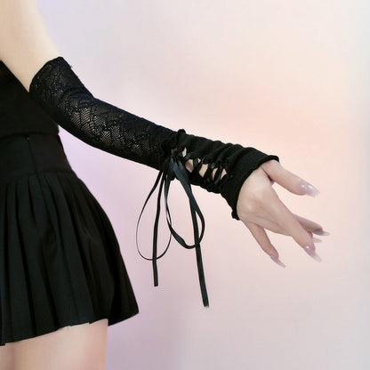 Gothic Punk Black/White Lace-up Sleeves