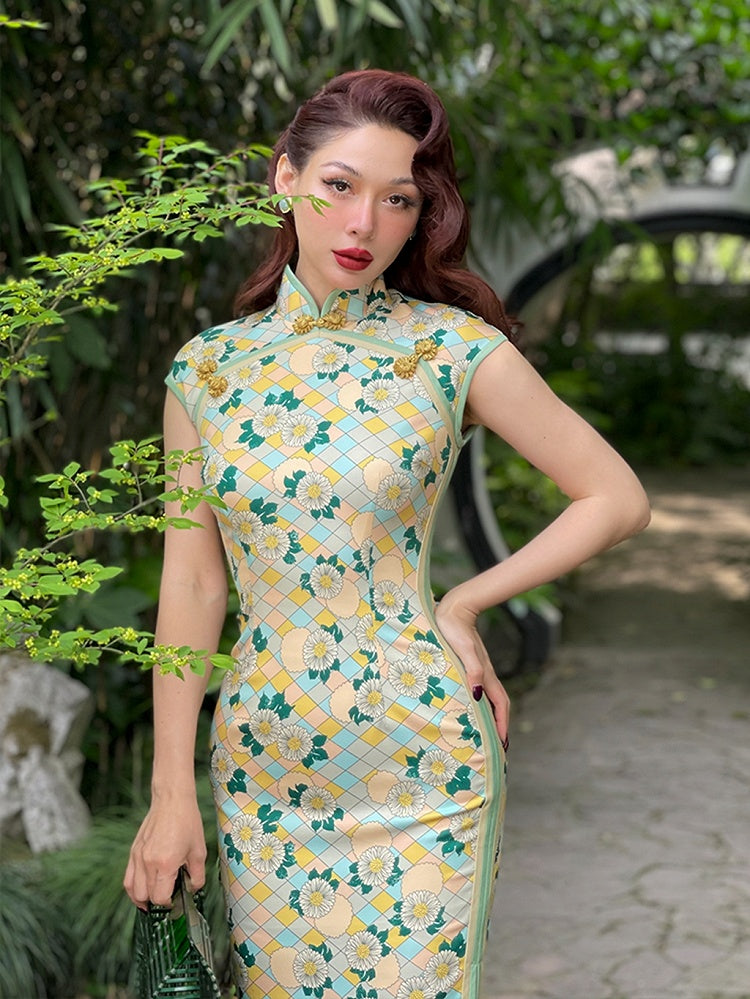 Vintage Light Yellow Floral Pattern Cheongsam Style Vintage Qipao Dress