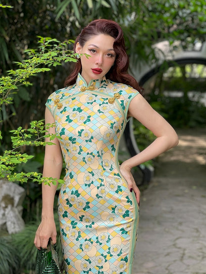 Vintage Light Yellow Floral Pattern Cheongsam Style Vintage Qipao Dress