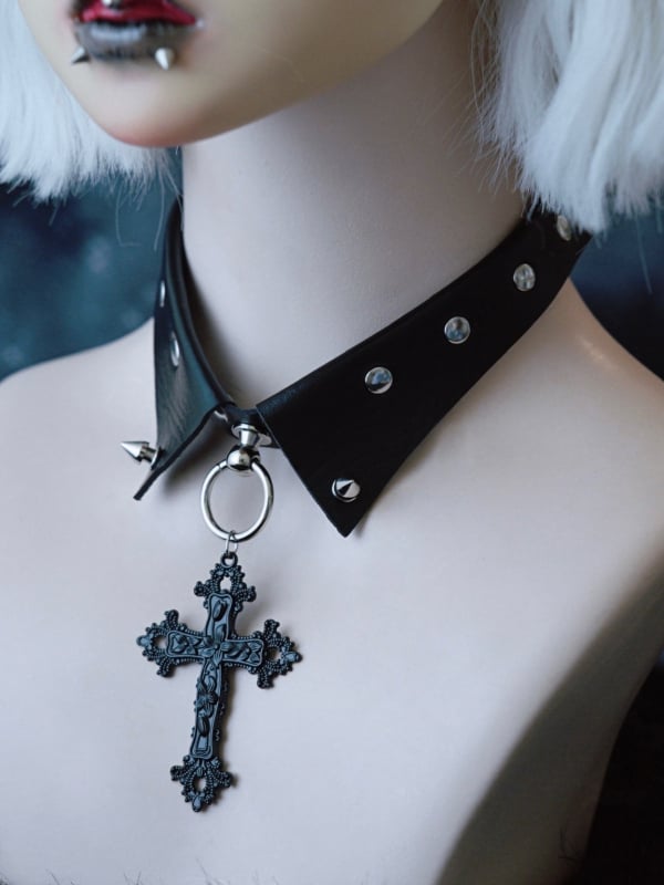 Black Gothic Cross Pendant Studs Design Buckle Choker
