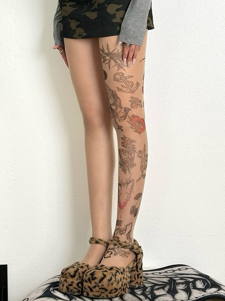 Nude Heart And Thorns Print Tights