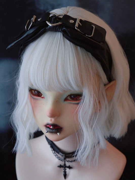 Black Bowknot With Buckle Decorated Heart KC