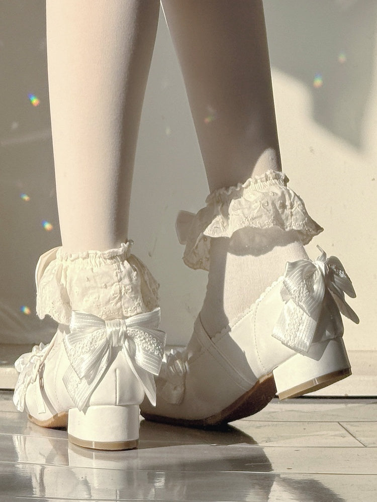 Flower-Shaped Buckle & Bow Accents PU Creamy White Cherry Blossom Themed Low-heel Mary Janes in Sweet Lolita