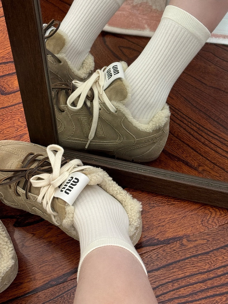 White Striped Pattern Lolita Calf Socks