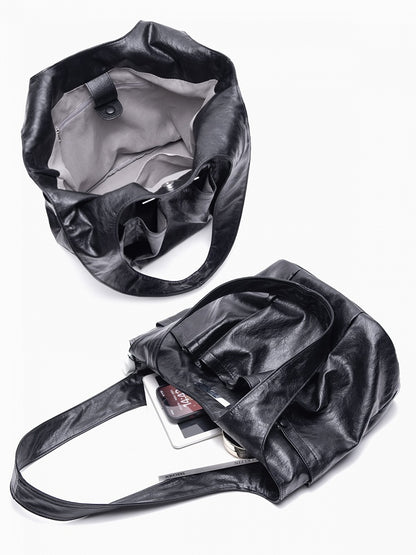 Chic White Single-Shoulder Tote Bag With Triple Pocket Design