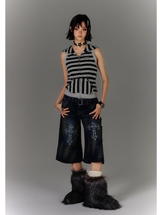 Blue Cross Print Faded Wash Glamorous Distressed Jeans with Buckle Belt