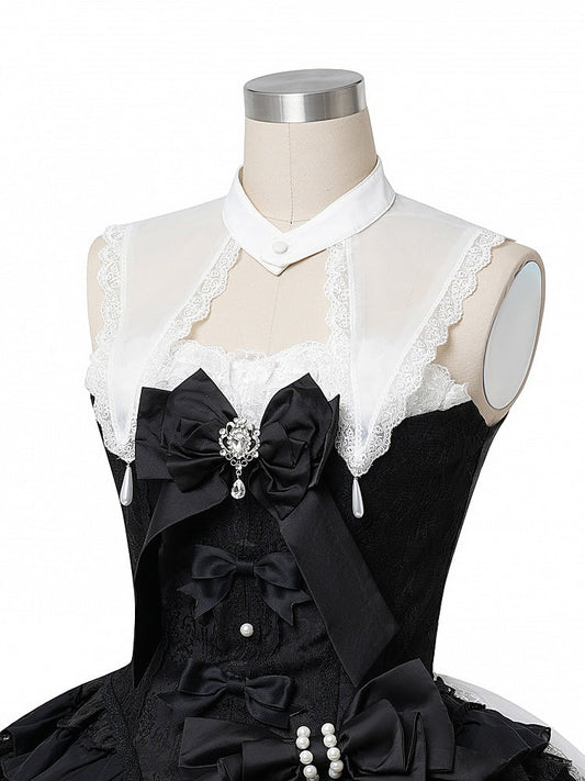 White Gothic Pointed Collar