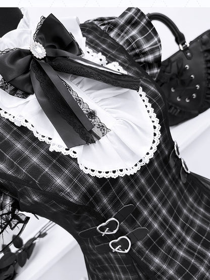 Jirai Kei Flutter Sleeves Heart Buckles Waist Black Plaid Dress with Mesh Overlay